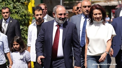 Pashinyan scores stunning victory in Armenian election