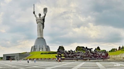 COMMENT: Ukraine’s economy: IMF deal provides relief, but challenges persist