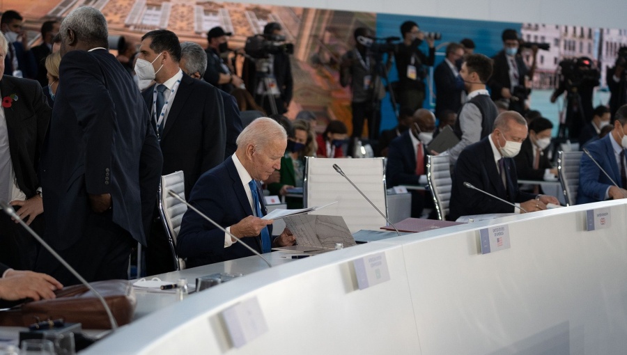 Erdogan (right) and Biden (centre) seen at a working session of the G20 summit in Rome.