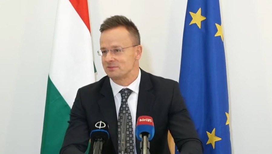Hungarian Foreign Minister Peter Szijjarto evaluates EU Foreign Affairs and Energy Affairs Council meeting online on Facebook.