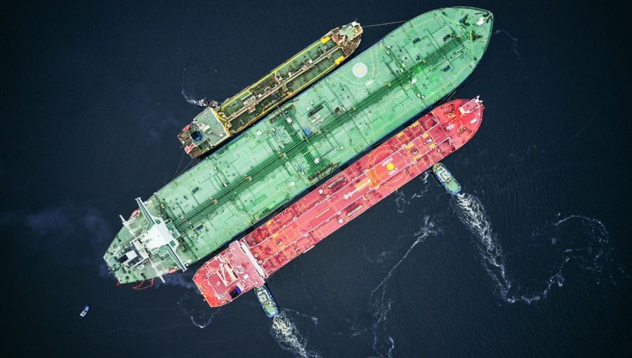 After the oil price cap mechanism was launched on December 5, queues of tankers immediately appeared in Turkish waters as the authorities demanded more document checks to ensure all the Russian vessels are certified.