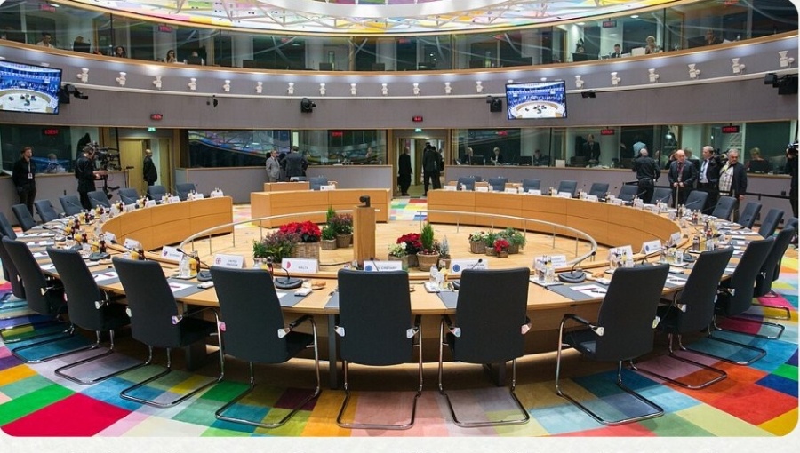 The EU has agreed on a 19th package of sanctions on Russia that targest gas imports, the banking sector and the shadow fleet.