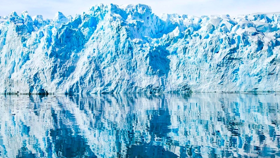 Of Tajikistan’s 14,000 glaciers, 1,000 have already disappeared forever, and thousands more will go in the next 30-40 years, the United Nations Environment Programme reports.