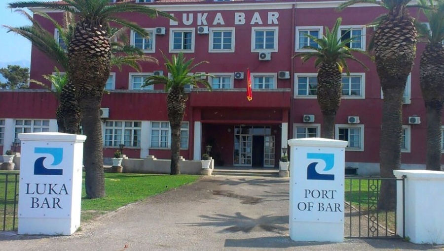 Enlargement Commissioner Oliver Varhelyi said recently that the EU is ready to build a LNG terminal at Montenegro's Bar Port.