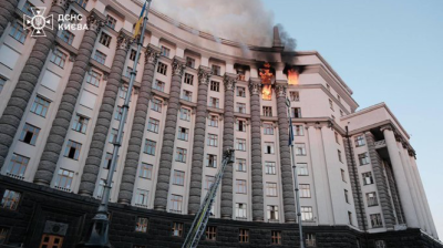 Ukraine, Russia in the most intense exchange of missiles targeting cities and refineries 