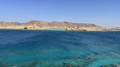 Iran retains control of Strait of Hormuz as US 