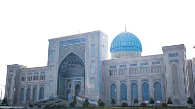 Uzbekistan balances secular rule with Islamic revival