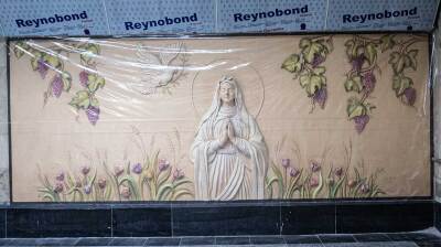 Iran's capital Tehran showcases new 