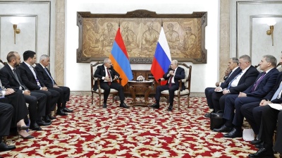 Putin clashes with Armenian PM over Yerevan’s EU ambitions