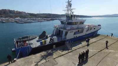 Sanctioned oil tanker stranded off Bulgaria after suspected Ukrainian strike