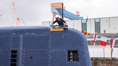 Israel receives largest-ever submarine from Germany