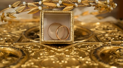 Pakistan, the latest in Asia to see gold prices plummet