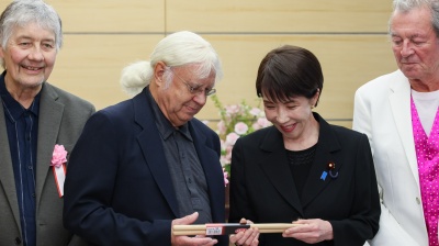 Japan PM tells Deep Purple: ‘You are my god’