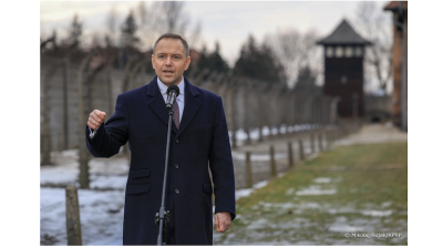 Poland president reiterates call on Germany to pay WW2 reparations at Auschwitz liberation anniversary
