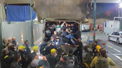 VIDEO: Israel police uncover over 60 Palestinians in garbage truck in smuggling attempt