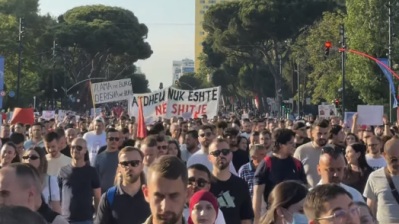 Albanian protests over Kushner-linked coastal resort intensify