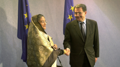 Hasina says supporters to boycott Bangladesh election