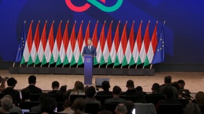 Peter Magyar calls on president to step down after Tisza Party's election victory