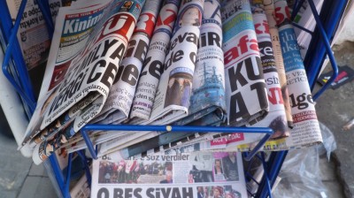 ISTANBUL BLOG: Media ban can't hide Turkey's divisions