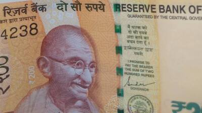 India's bank credit growth hits four-year high at 20%, deposit growth lags