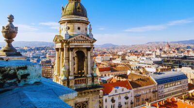 Hungary's industry remains deep in recession with no end in sight