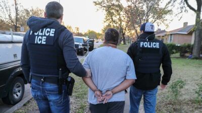 US offers illegal migrants $3,000 for voluntary self-deportation before New Year