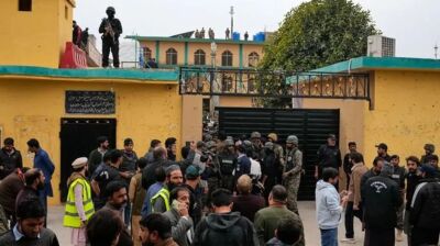 Pakistan’s Islamabad mosque suicide blast kills 31 Shi'ite Muslim worshippers