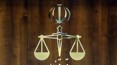 Iran arrests four reformist figures on charges of supporting Israel and US