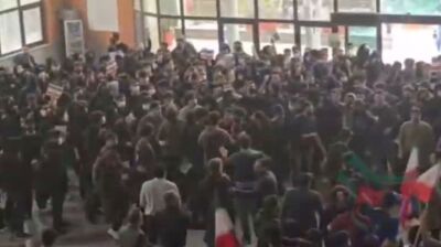 Student protests spread across Tehran universities for fourth consecutive day in Iran