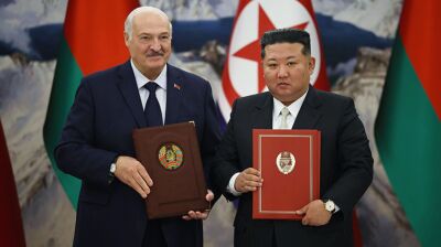 Lukashenko and Kim Jong Un sign friendship treaty in Pyongyang on first-ever visit