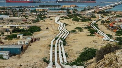 Iran bypasses US naval blockade using Jask port, sustains oil exports to China at 985,000 bpd.