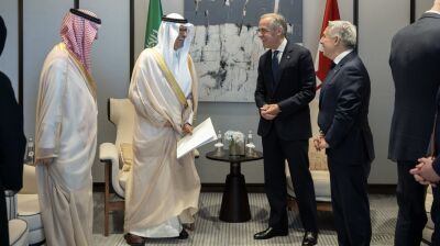 Saudi Arabia, Canada launch investment treaty talks as Carney visits Jeddah