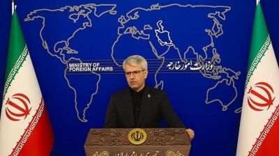Iran keeps door open to US talks as Hormuz crisis deepens