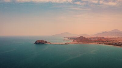 Tanker struck by projectile off Saudi Arabia's Yanbu, UK maritime authorities report
