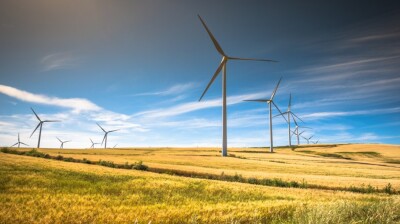 Hungary’s 4iG targets wind, SMR investments in CEE, Balkans