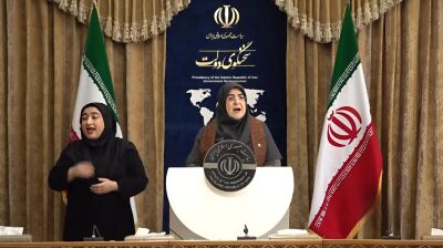 Iranian government acknowledges protests, vows to fix economy, currency crisis