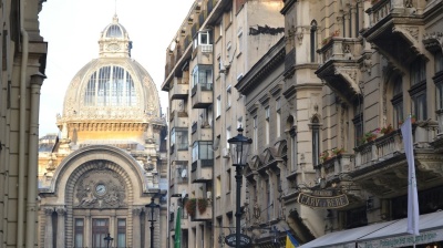 Rating agencies begin Romania review as authorities seek to preserve investment-grade status