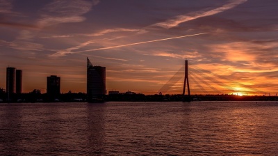 Latvian fintech Eleving Group raises €275mn in oversubscribed bond issue