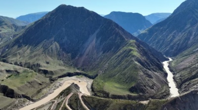 Kyrgyzstan building mega dam in “very dangerous place”, says Academy of Sciences head in earthquake warning