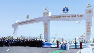 Red tape means Turkmenistan’s modern Caspian Sea port operating at third of capacity, says Middle Corridor official