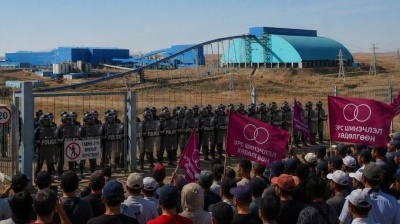 Rio Tinto’s giant Mongolia copper mine blocked by protesters, exports halted