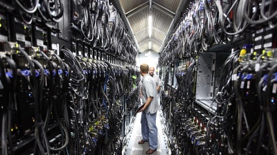Why does Uzbekistan remain sole country in Central Asia where PayPal is not operational?