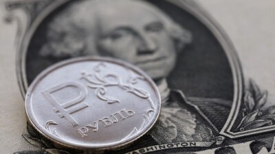 Russia considering restarting use of dollar as part of Trump-Putin business package