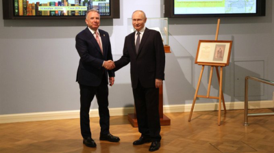 Putin meets US delegate for Ukraine war peace talks