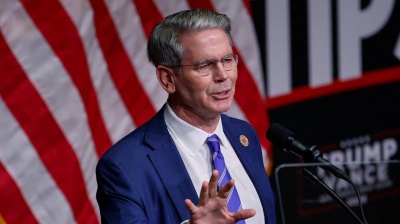 Washington moves to ease sanctions on Russian oil as Gulf war disruptions push energy markets from disruption into a full-blown crisis and raise fears of a global oil shock.