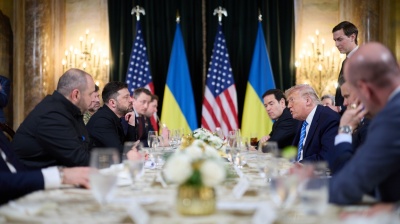 No breakthrough at Mar-a-Lago Ukraine war peace talks between Trump and Zelenskiy