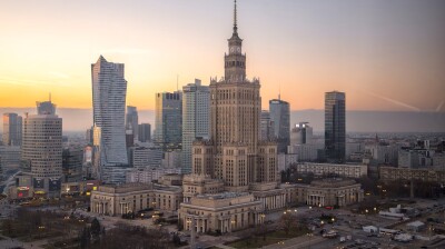 UPDATED: Poland scrambles jets, shuts airports as Russia accused of drone incursions