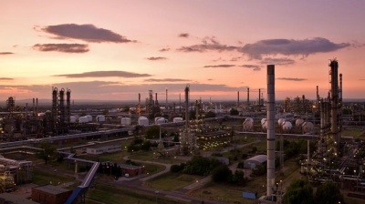 MOL says no risk to domestic fuel supply after Danube refinery blaze