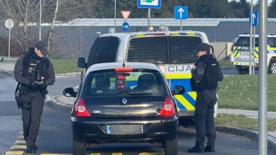 Slovenia defends emergency security measures as EU, Roma groups sound alarm