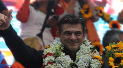 Bolivia elects centrist Rodrigo Paz to lead a nation in chaos
